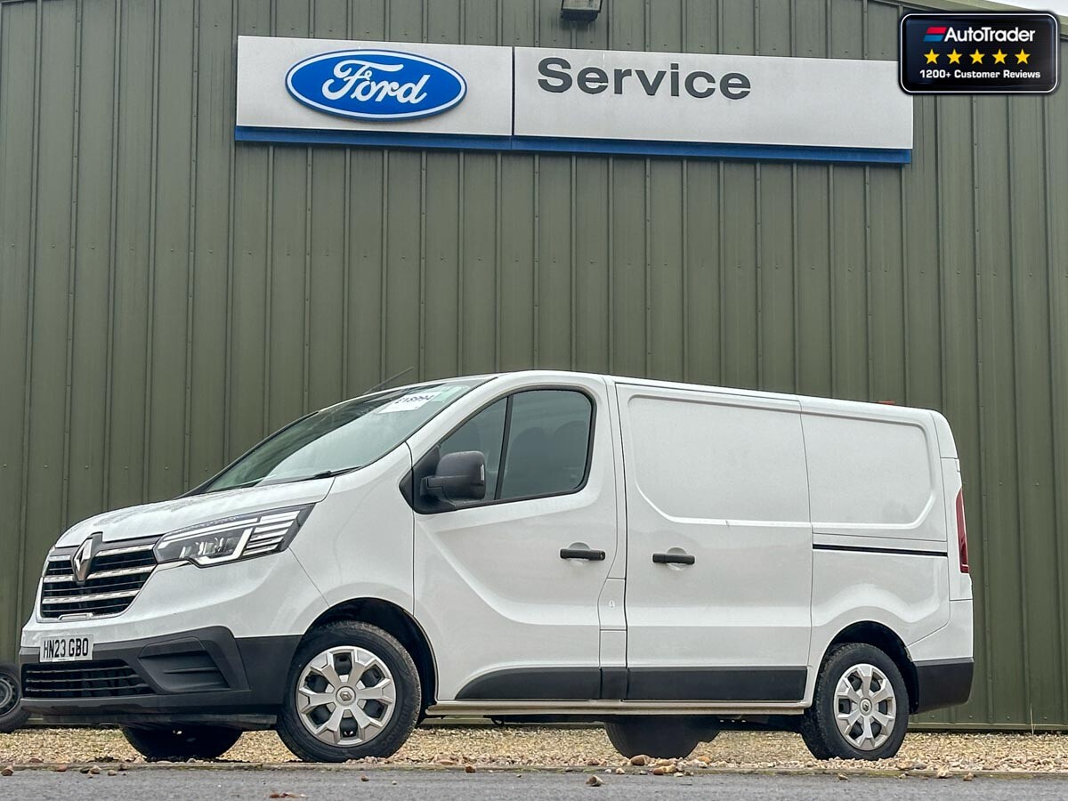 Main listing image - Renault Trafic