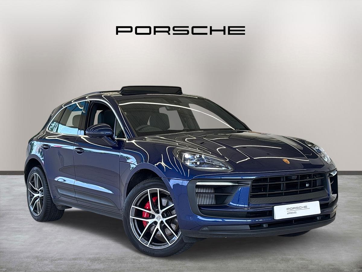 Main listing image - Porsche Macan