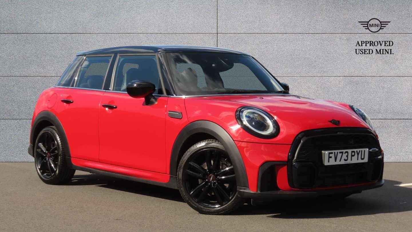 Main listing image - MINI Hatchback 5dr