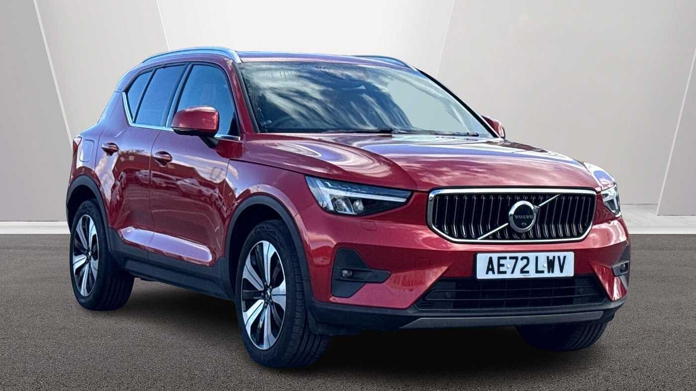 Main listing image - Volvo XC40
