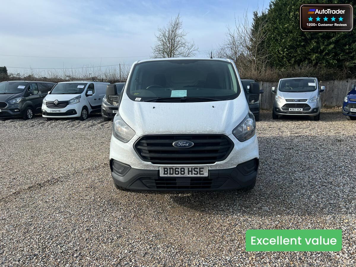 Main listing image - Ford Transit Custom