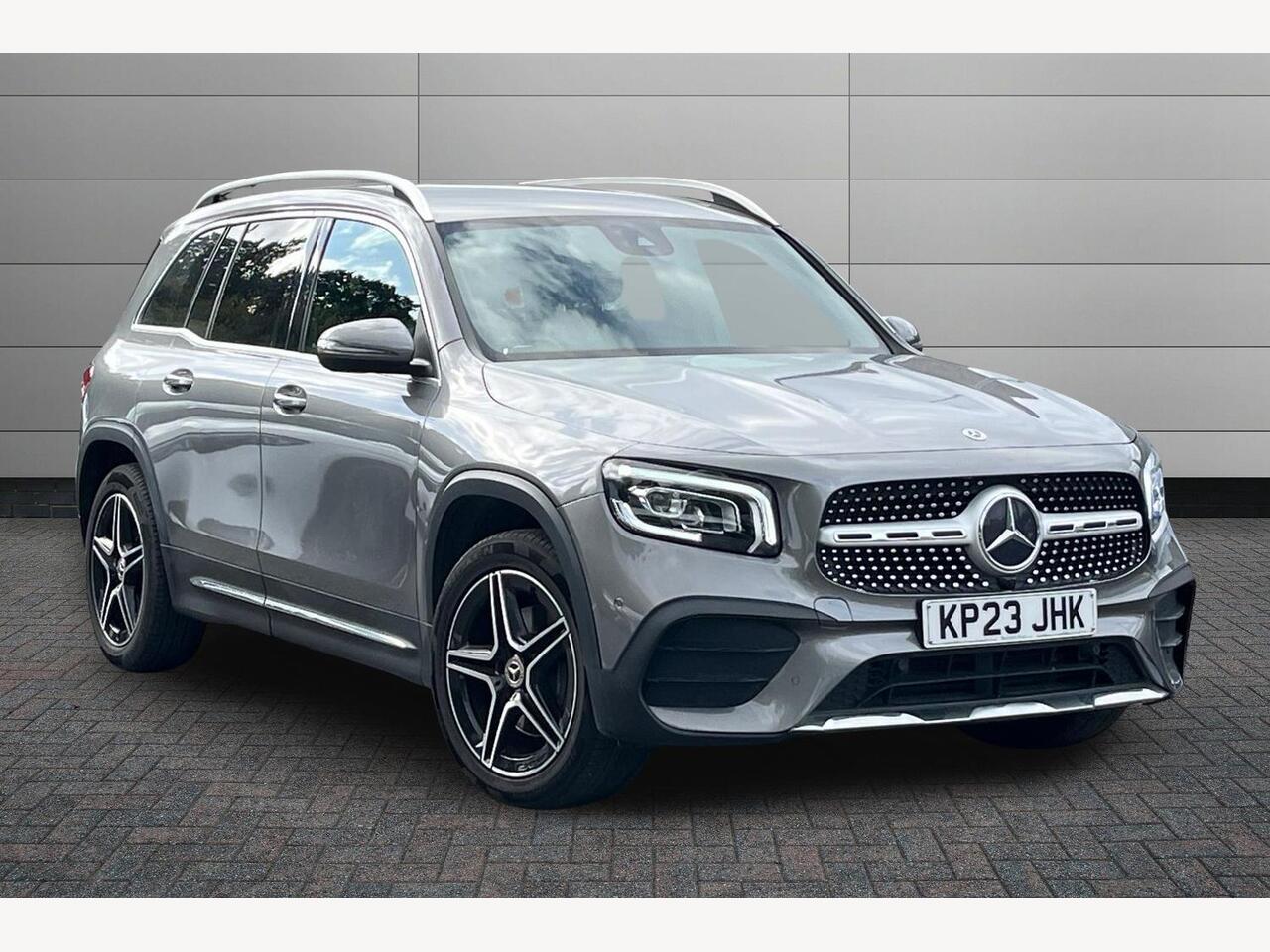 Main listing image - Mercedes-Benz GLB