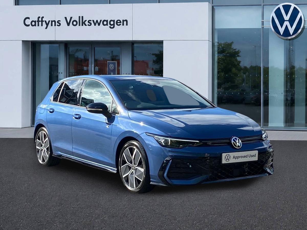 Main listing image - Volkswagen Golf