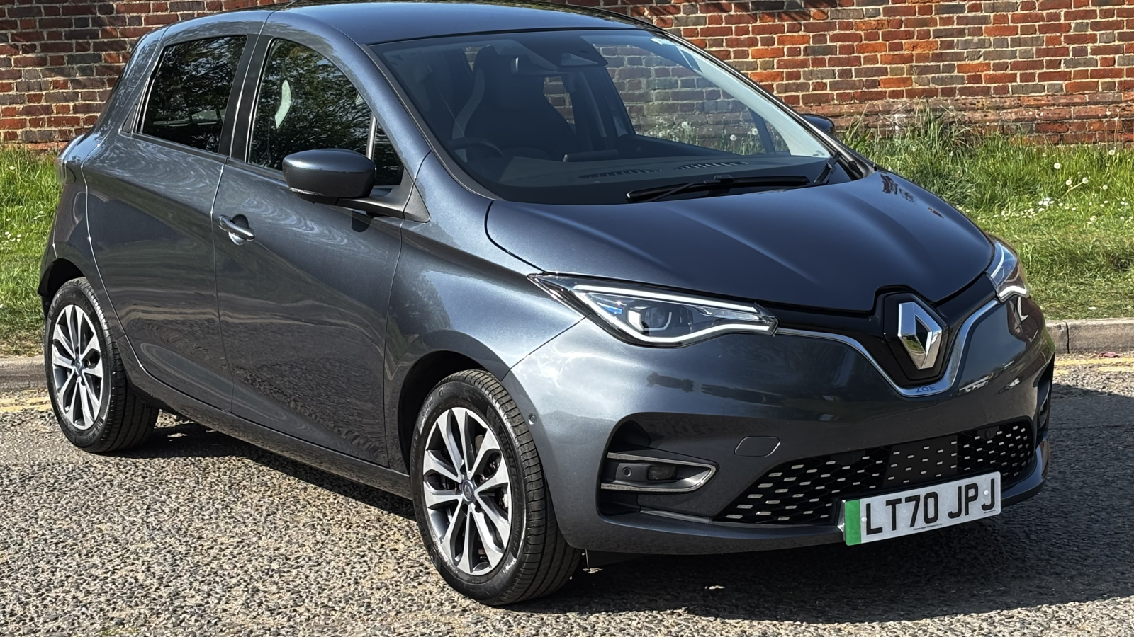 Main listing image - Renault Zoe