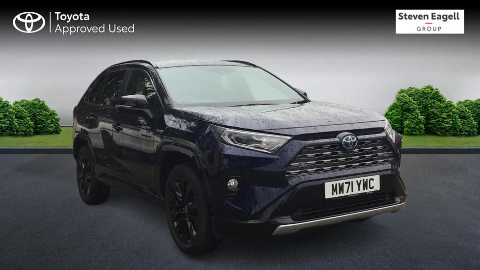 Main listing image - Toyota RAV4