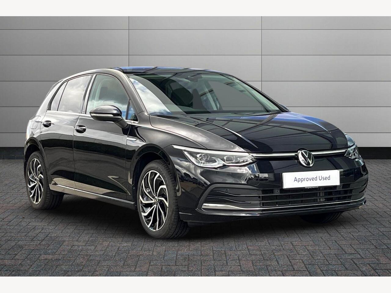 Main listing image - Volkswagen Golf