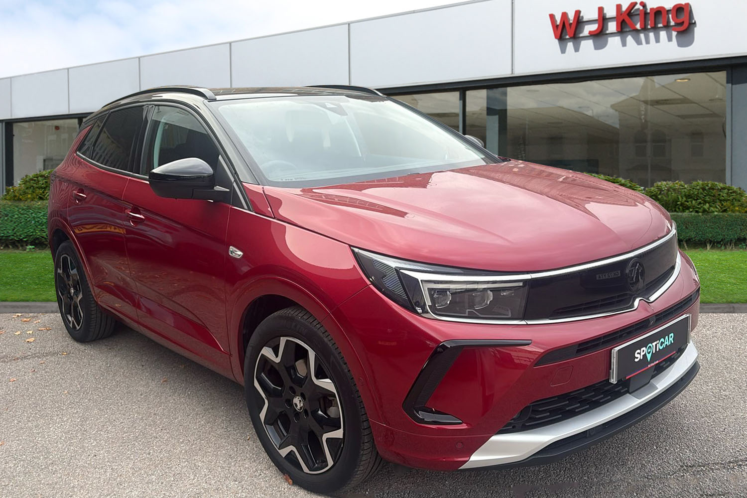 Main listing image - Vauxhall Grandland