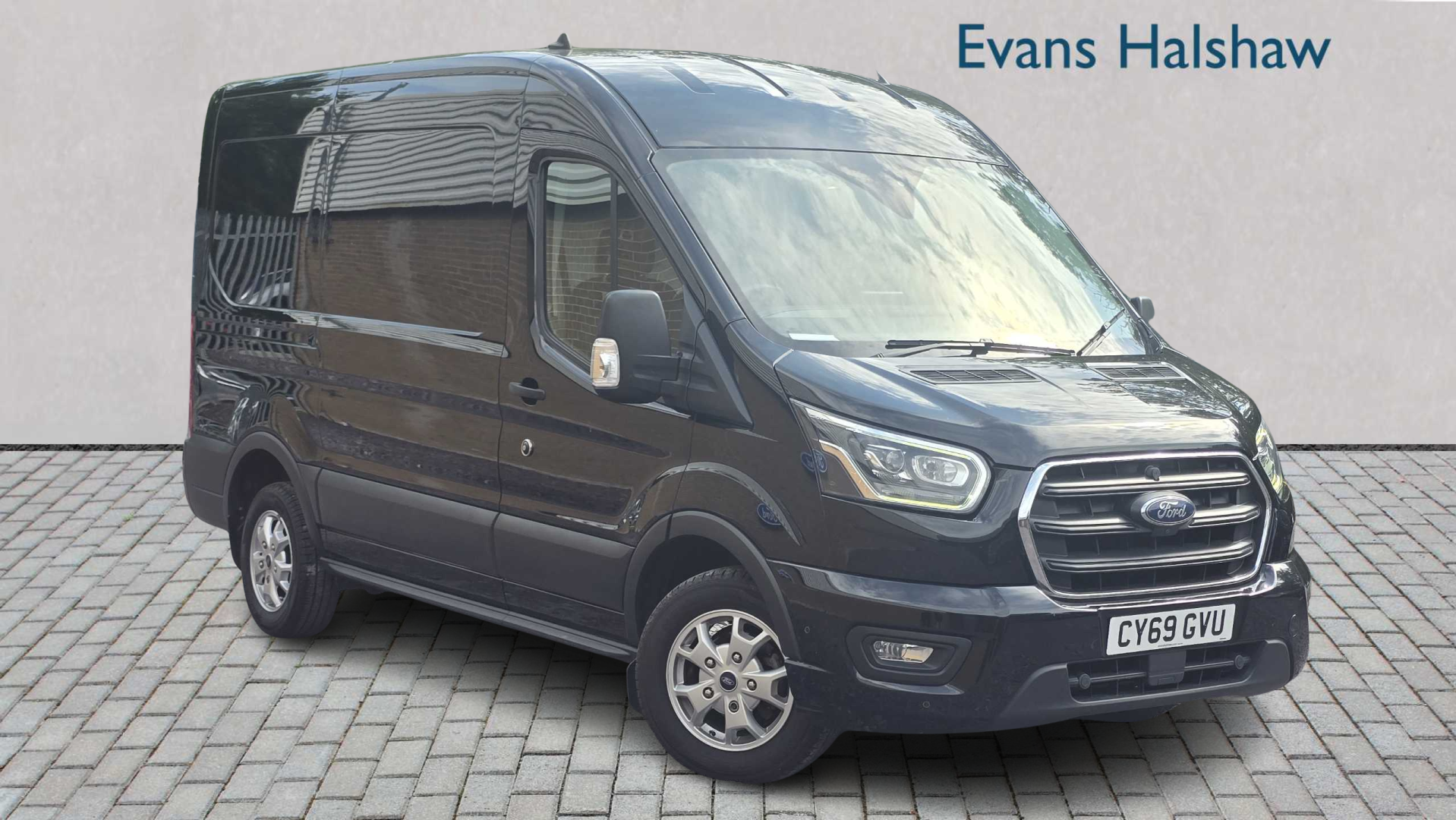 Main listing image - Ford Transit