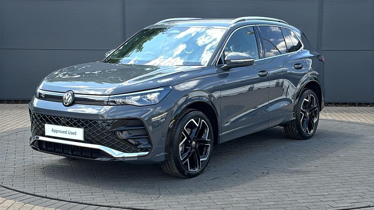 Main listing image - Volkswagen Tiguan