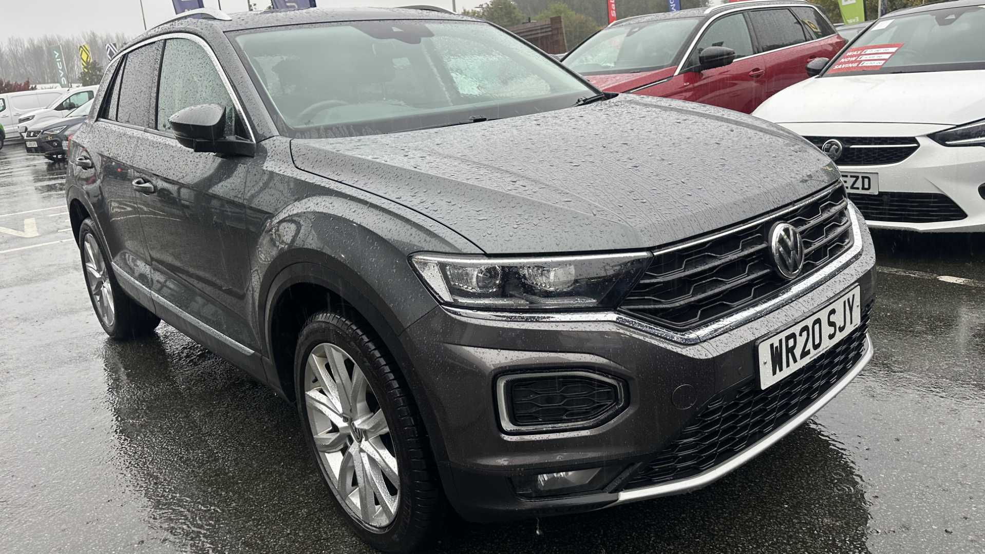 Main listing image - Volkswagen T-Roc