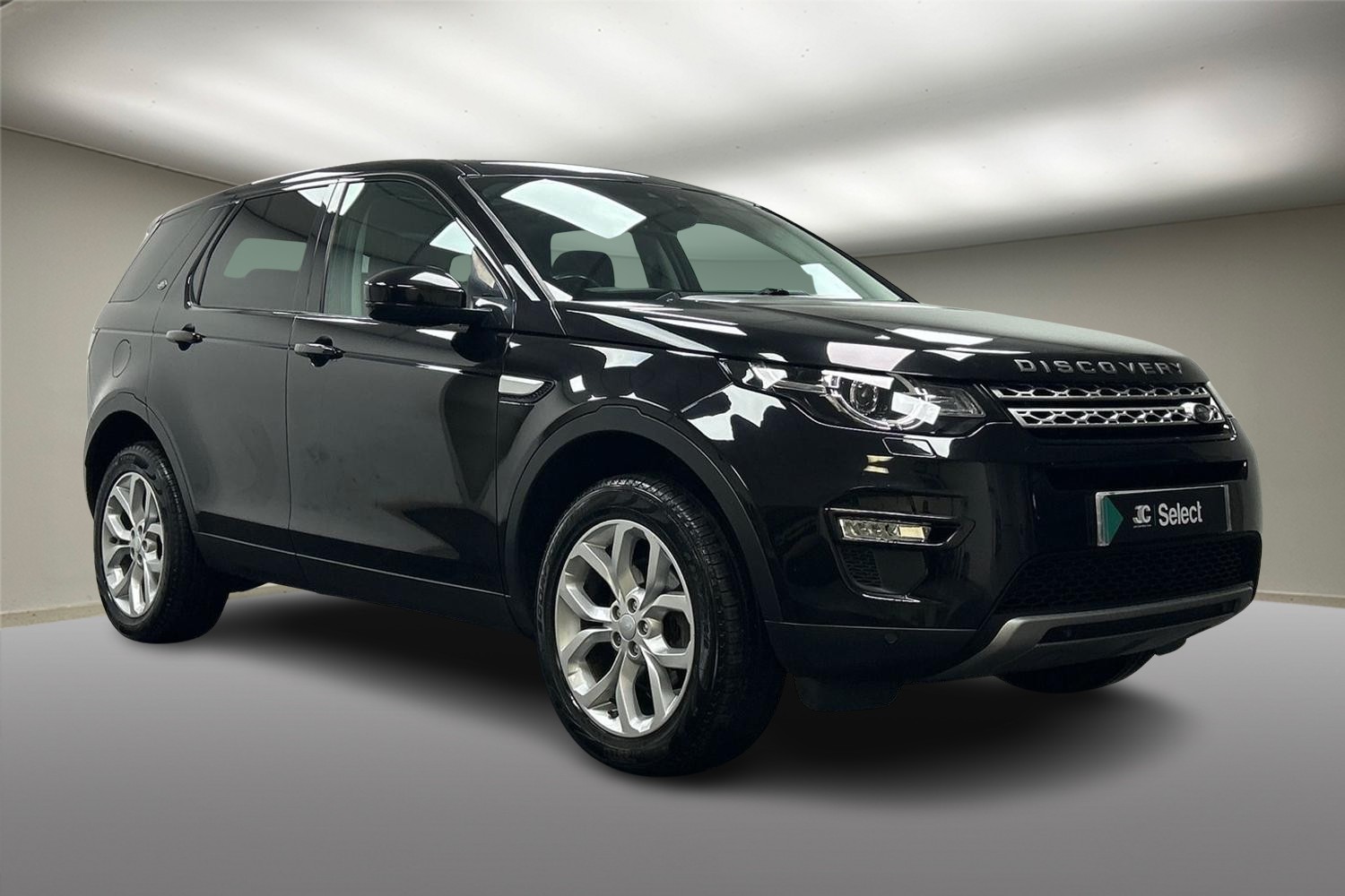 Main listing image - Land Rover Discovery Sport