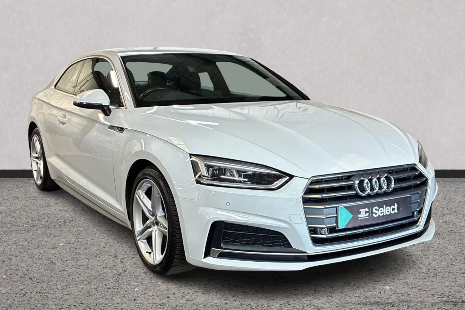 Main listing image - Audi A5