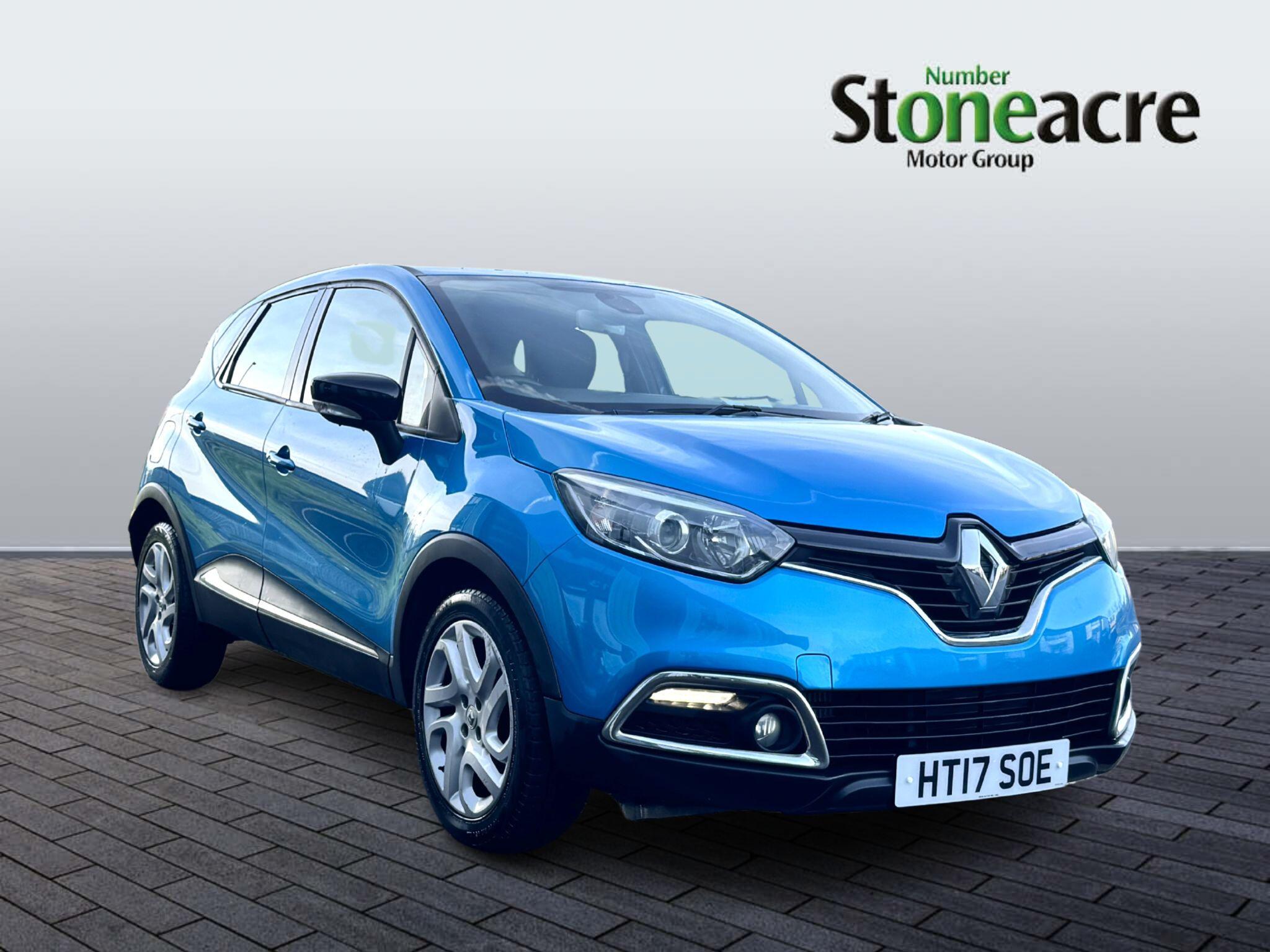 Main listing image - Renault Captur