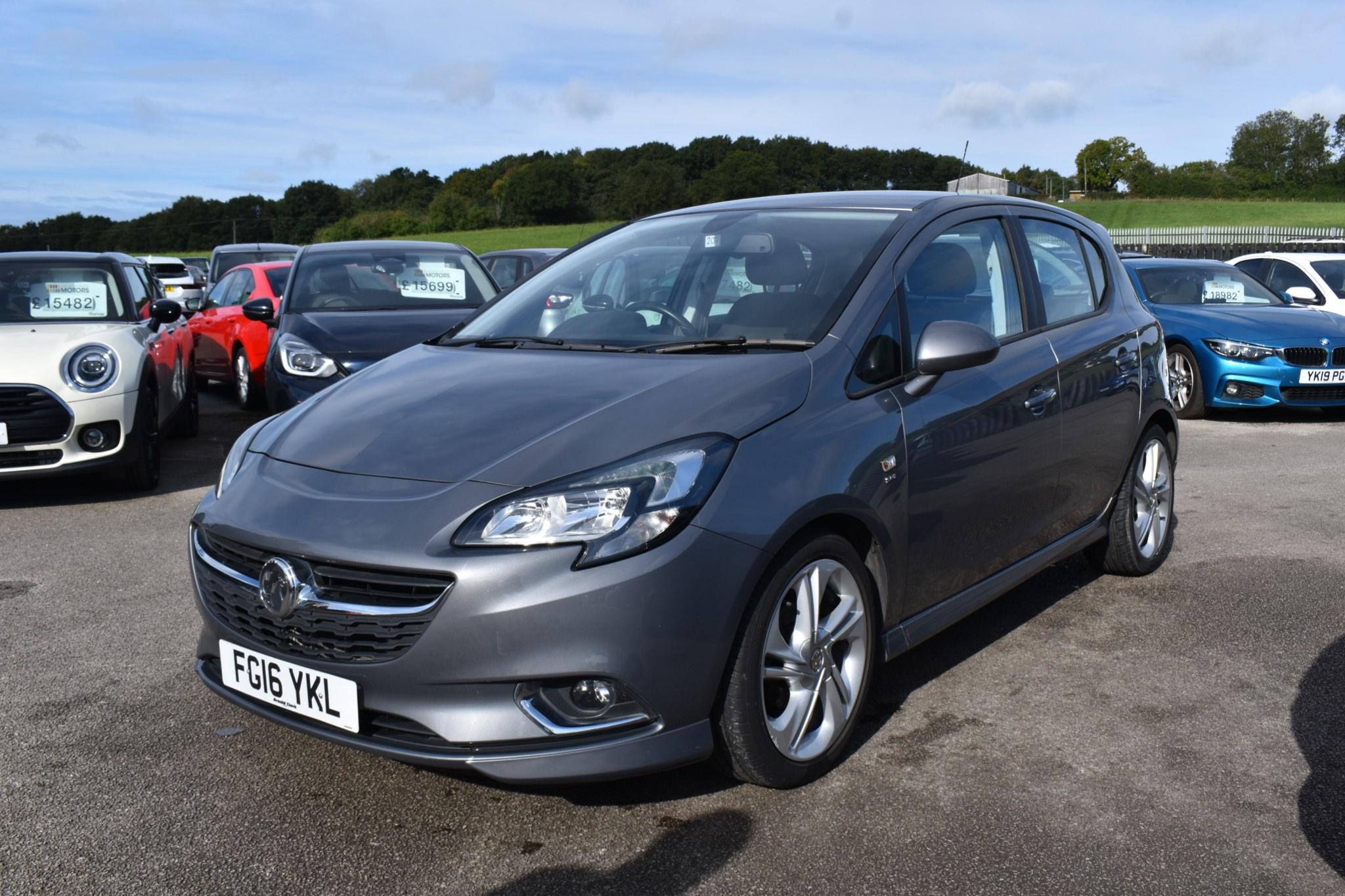 Main listing image - Vauxhall Corsa