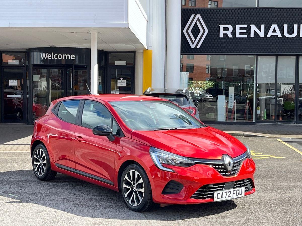 Main listing image - Renault Clio