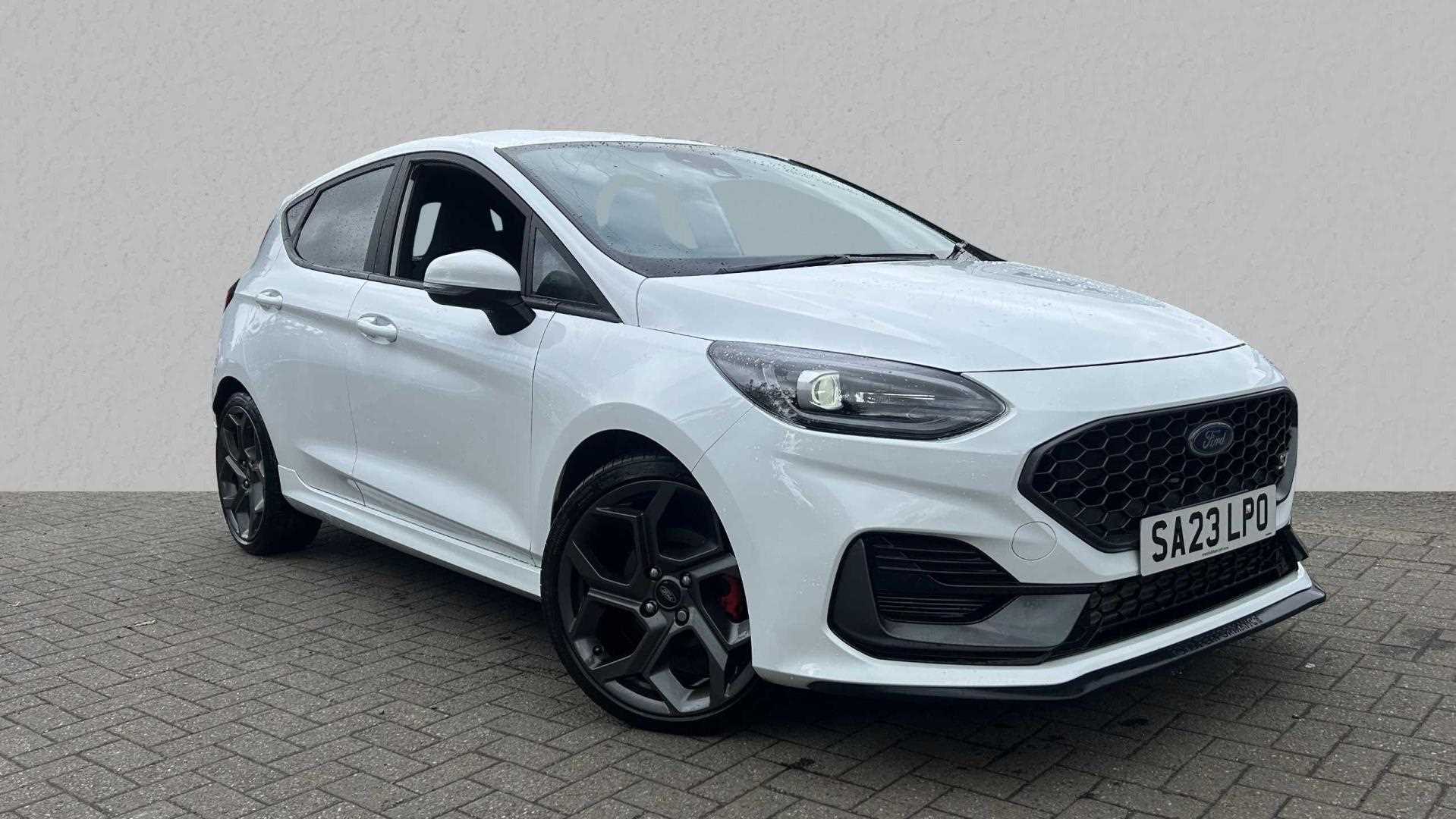 Main listing image - Ford Fiesta ST