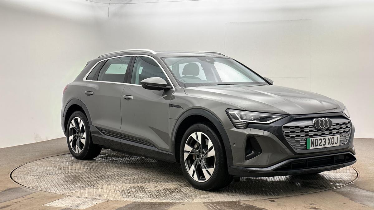 Main listing image - Audi Q8