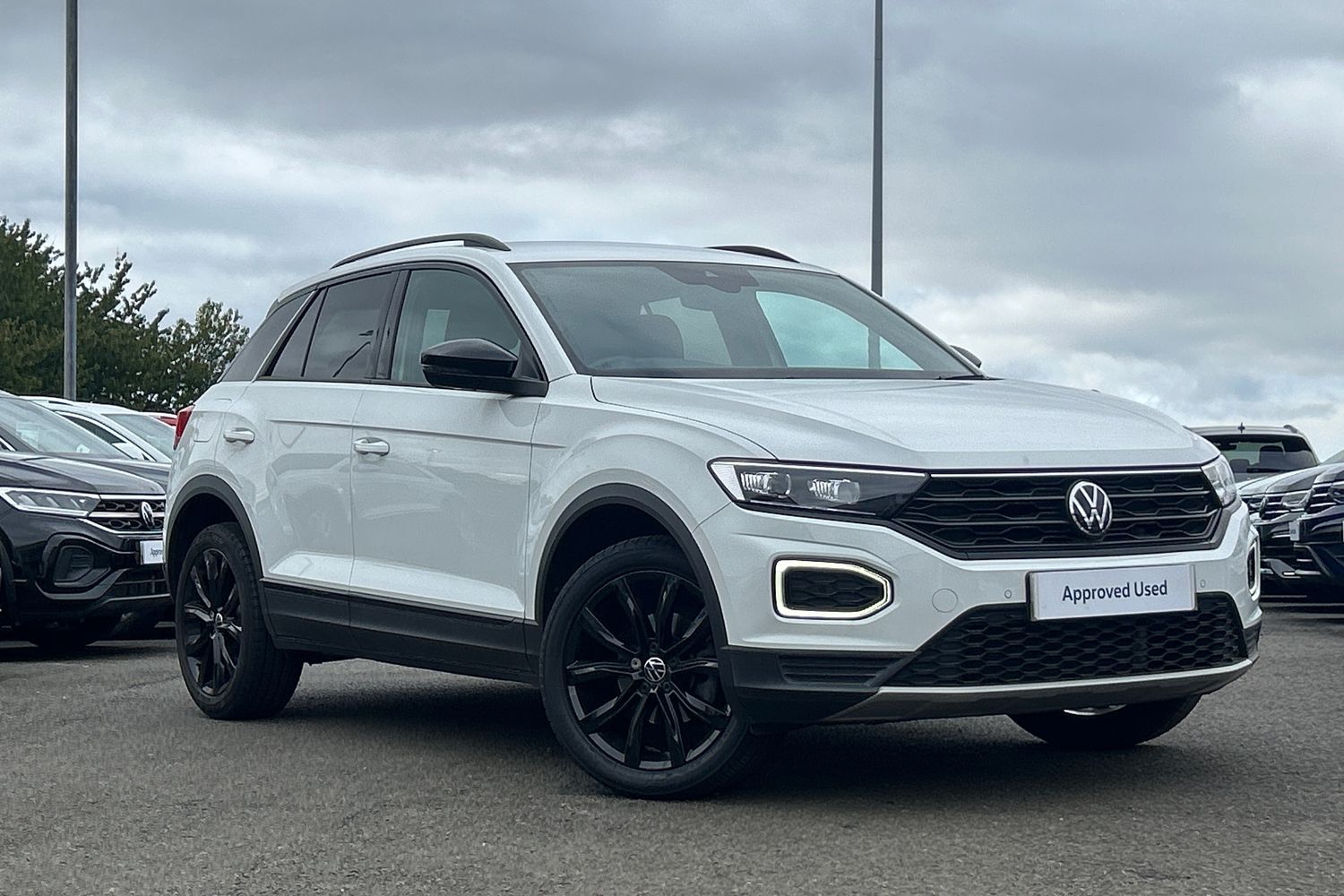 Main listing image - Volkswagen T-Roc