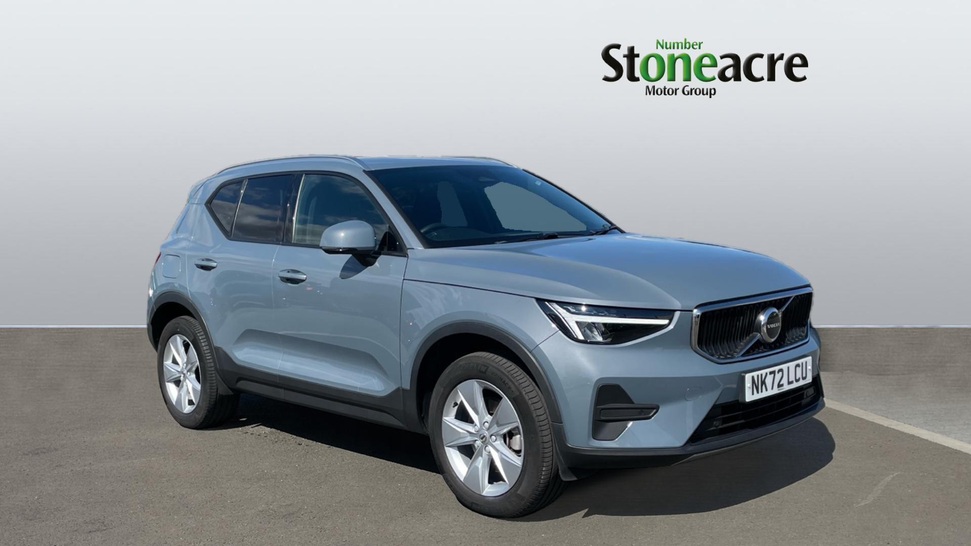 Main listing image - Volvo XC40