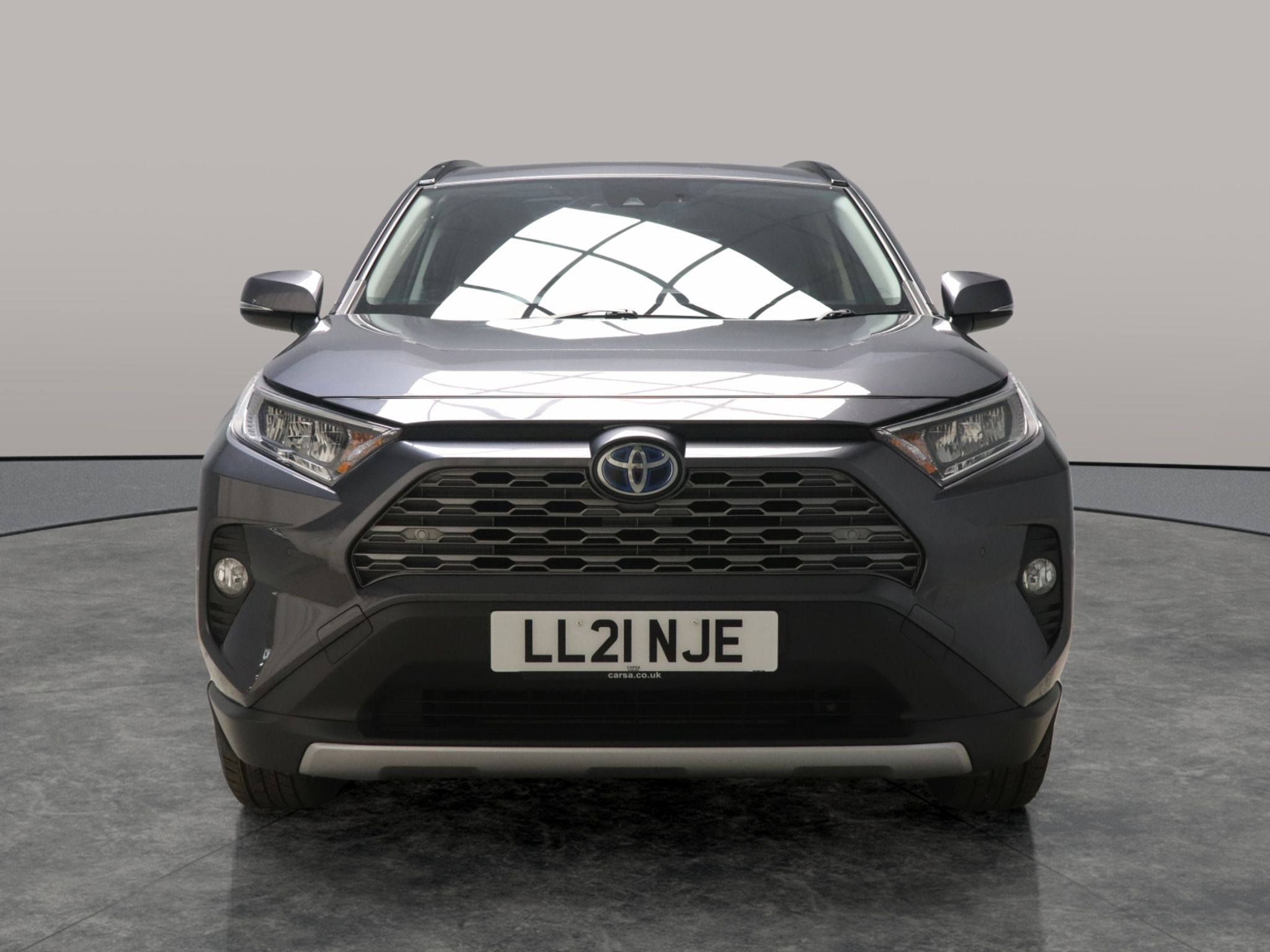 Main listing image - Toyota RAV4