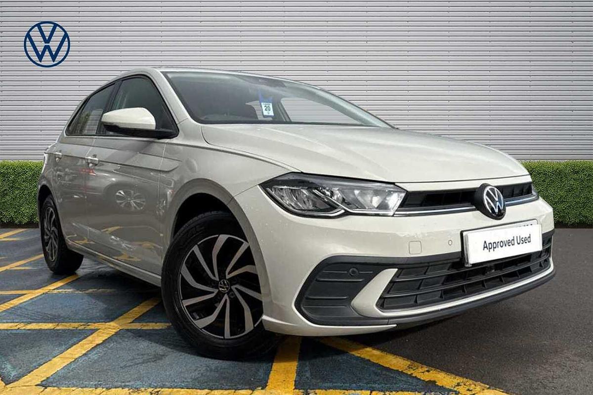 Main listing image - Volkswagen Polo