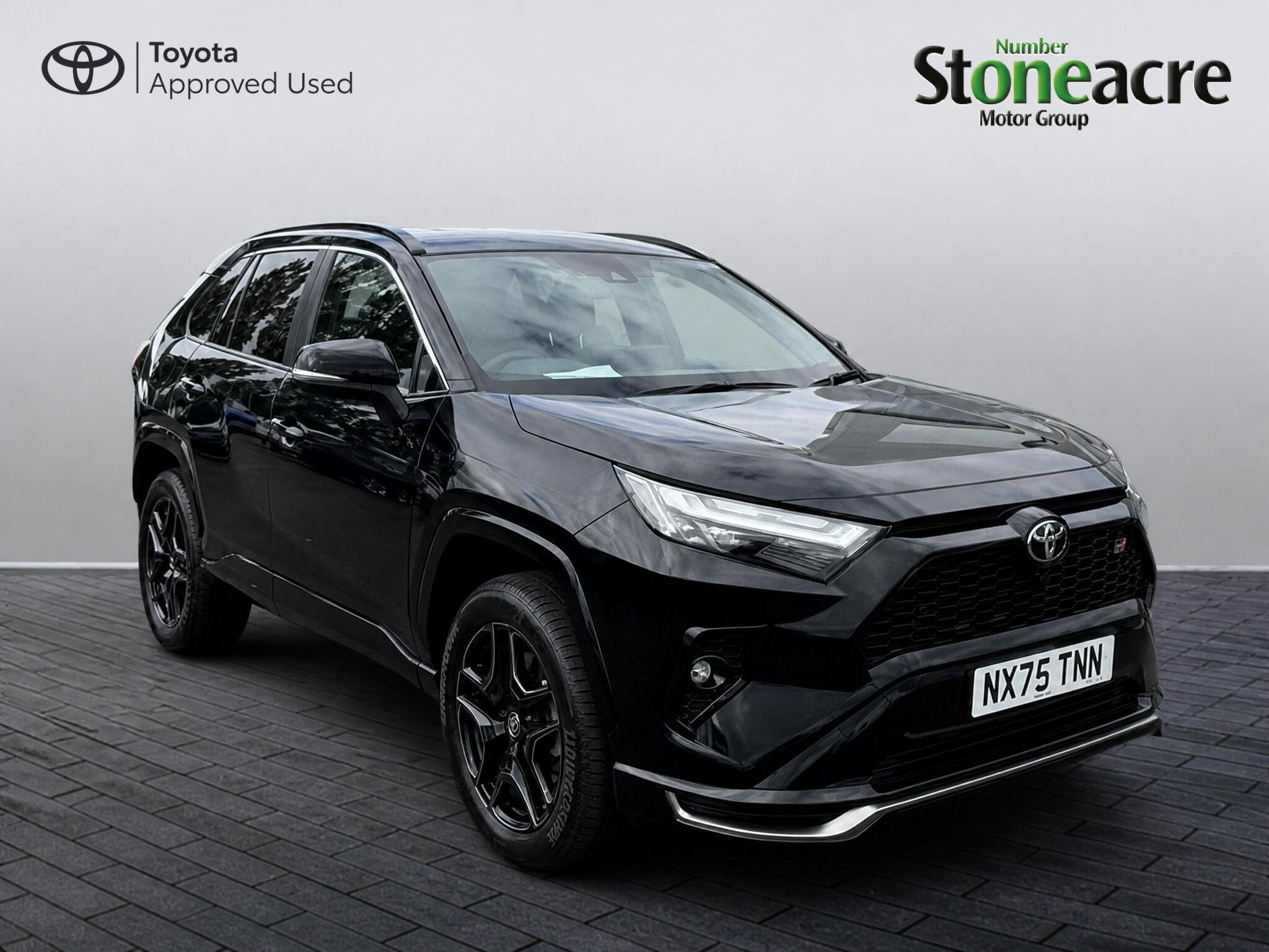 Main listing image - Toyota RAV4