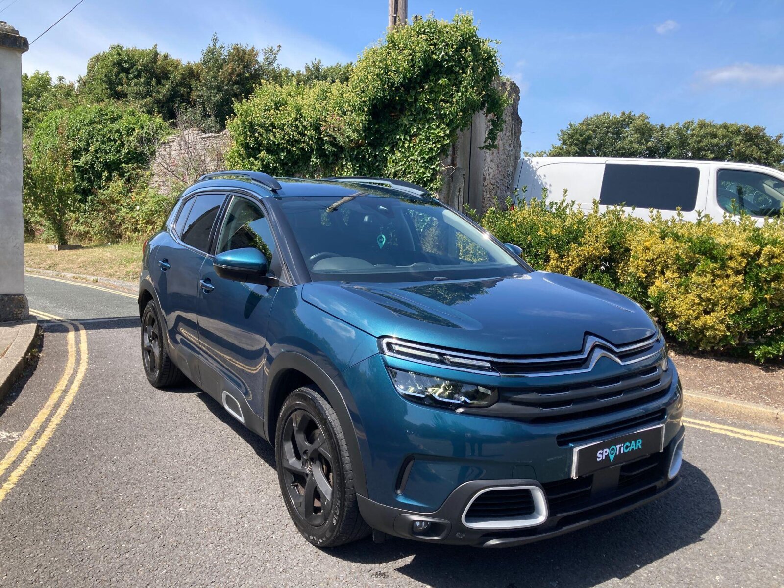 Main listing image - Citroen C5 Aircross