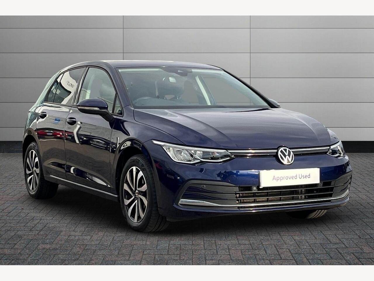 Main listing image - Volkswagen Golf