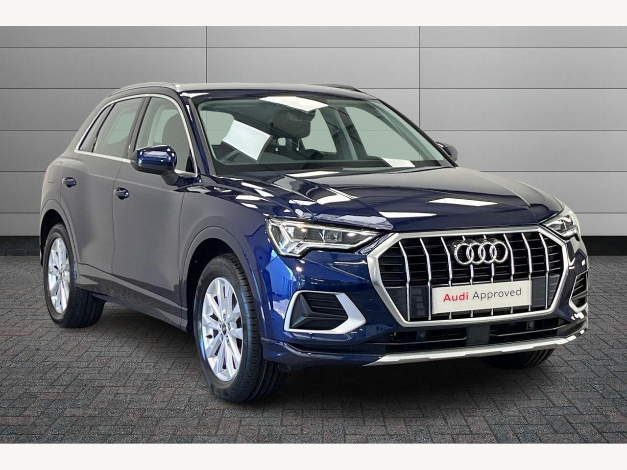 Main listing image - Audi Q3