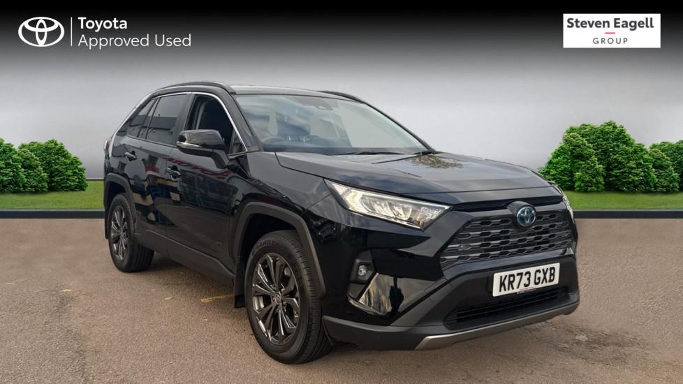 Main listing image - Toyota RAV4