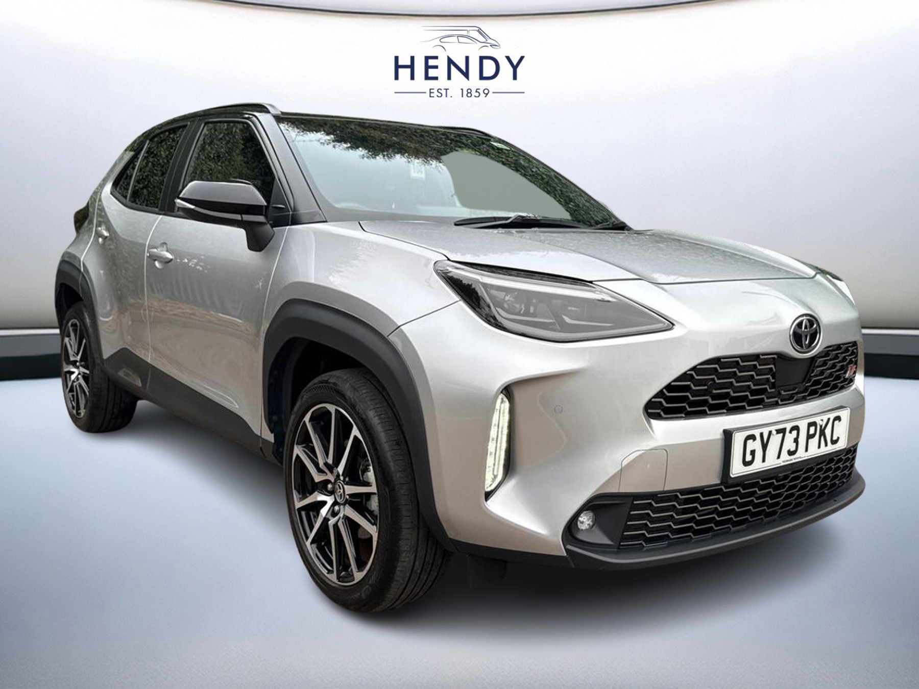 Main listing image - Toyota Yaris Cross