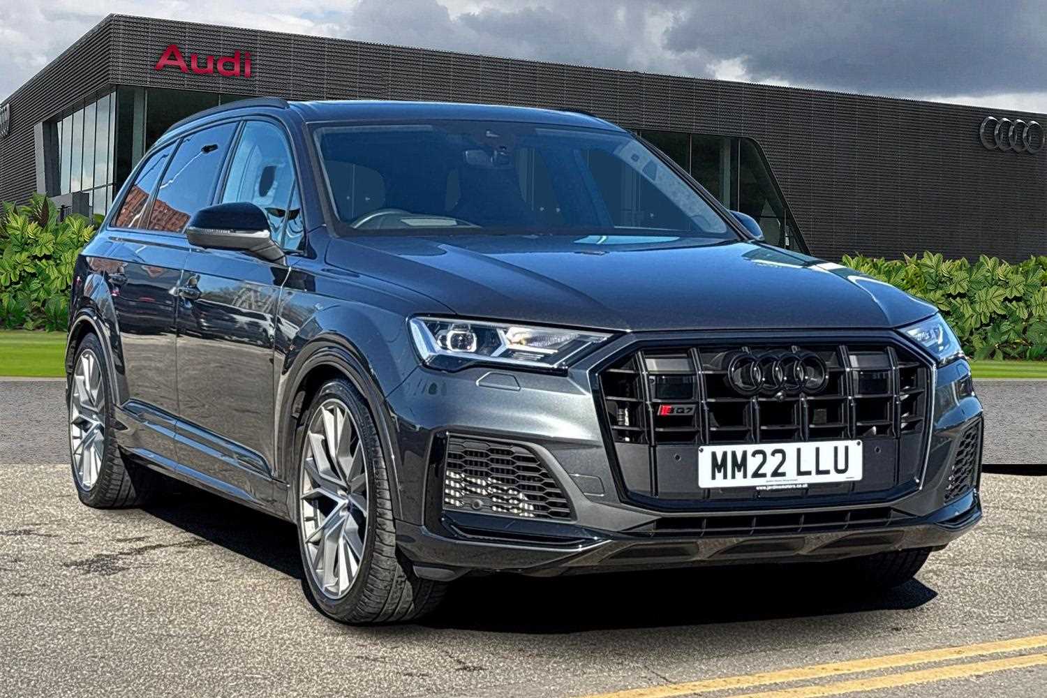 Main listing image - Audi SQ7