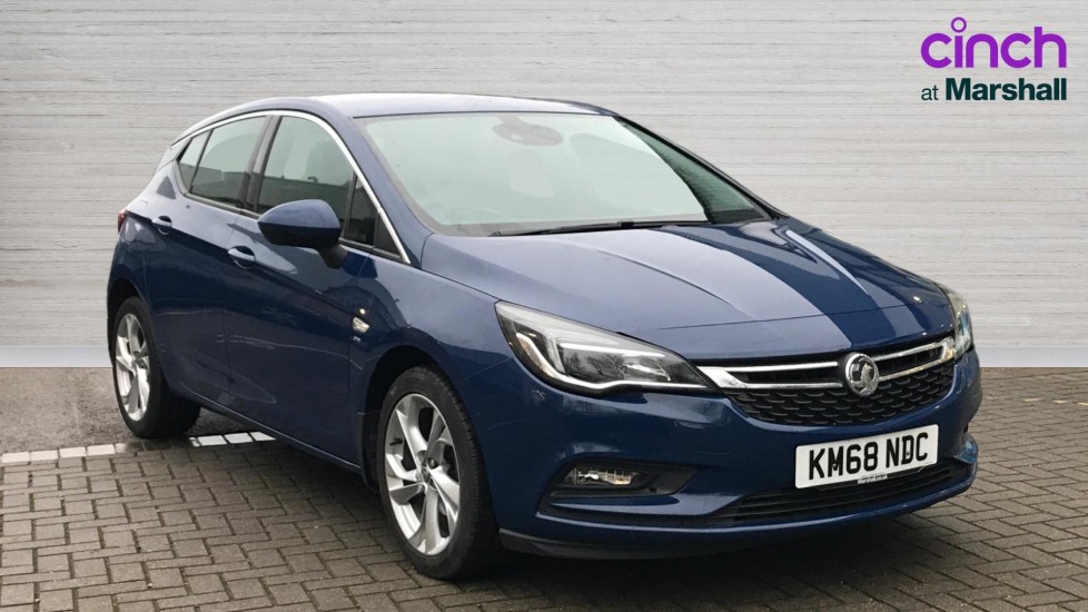 Main listing image - Vauxhall Astra
