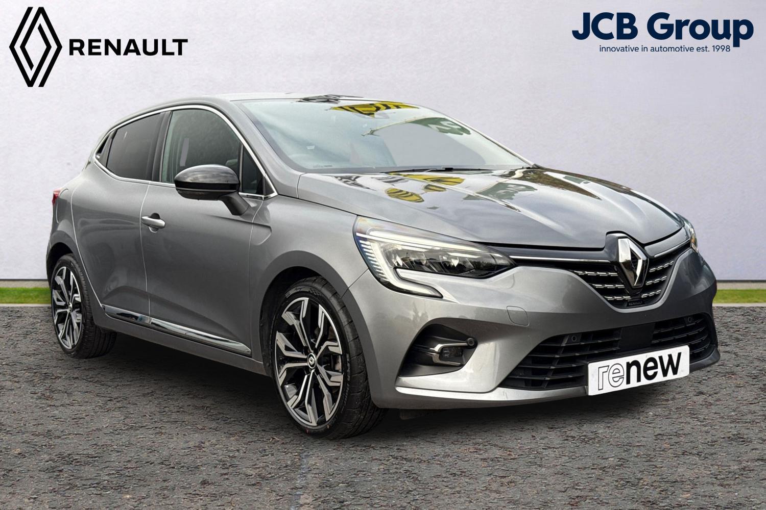 Main listing image - Renault Clio