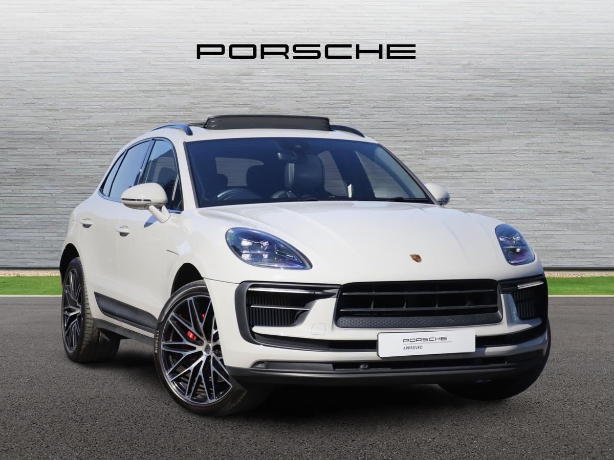 Main listing image - Porsche Macan