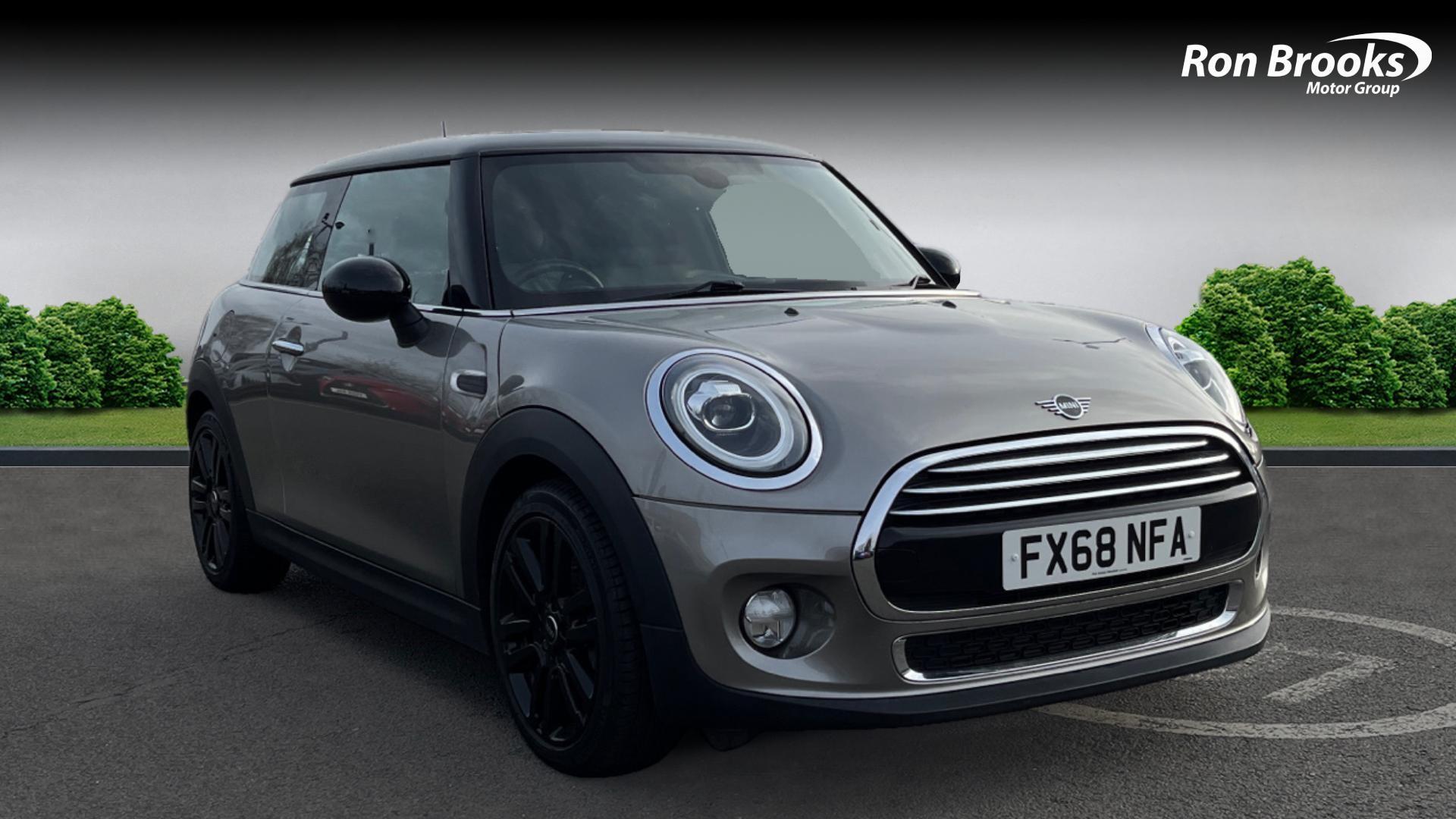 Main listing image - MINI Hatchback