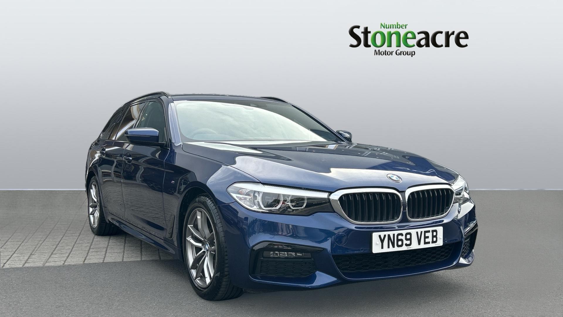 Main listing image - BMW 5 Series Touring