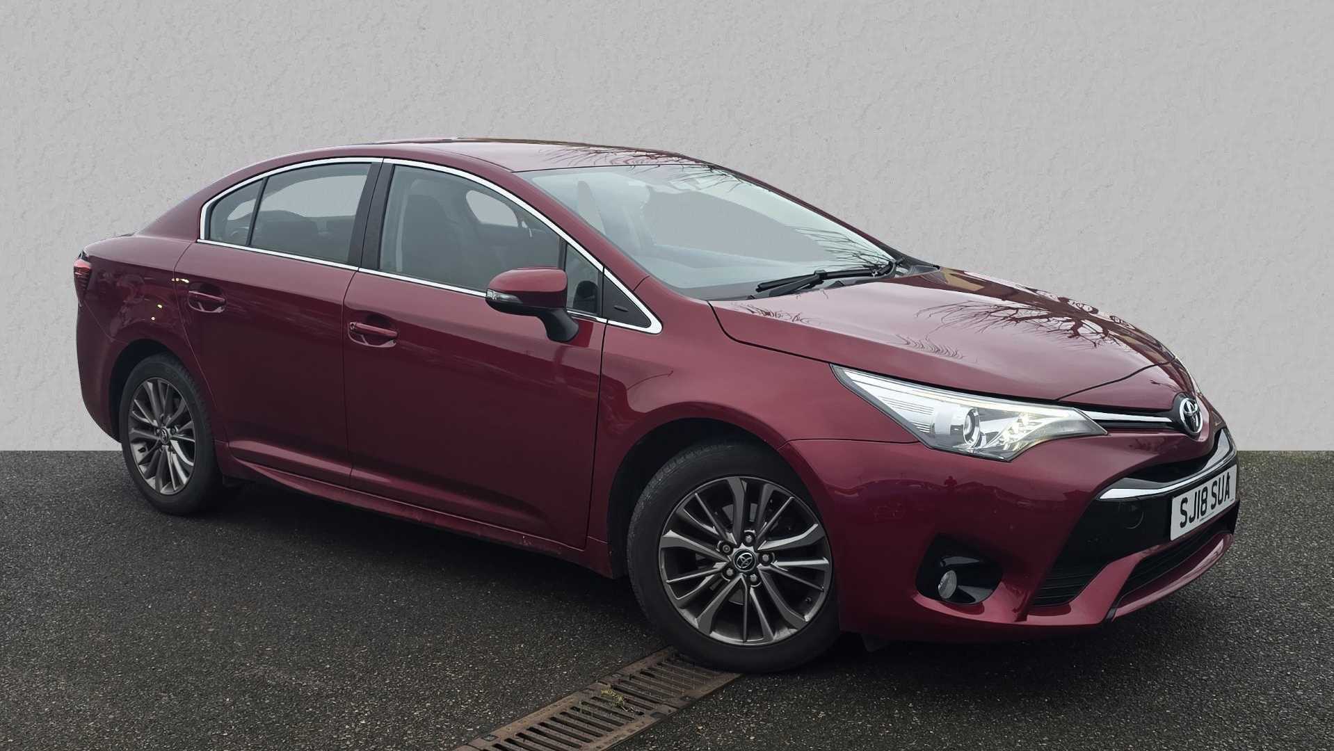 Main listing image - Toyota Avensis