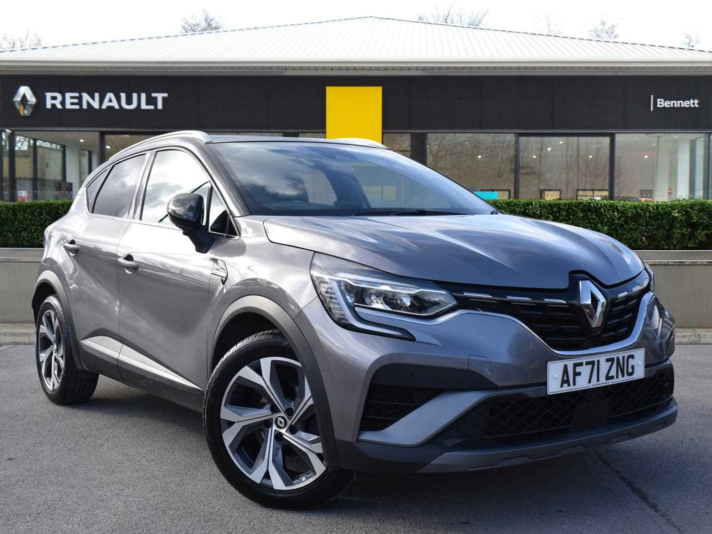 Main listing image - Renault Captur