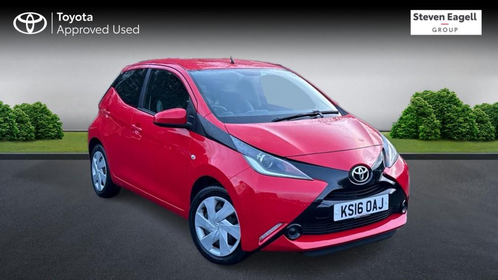 Main listing image - Toyota Aygo