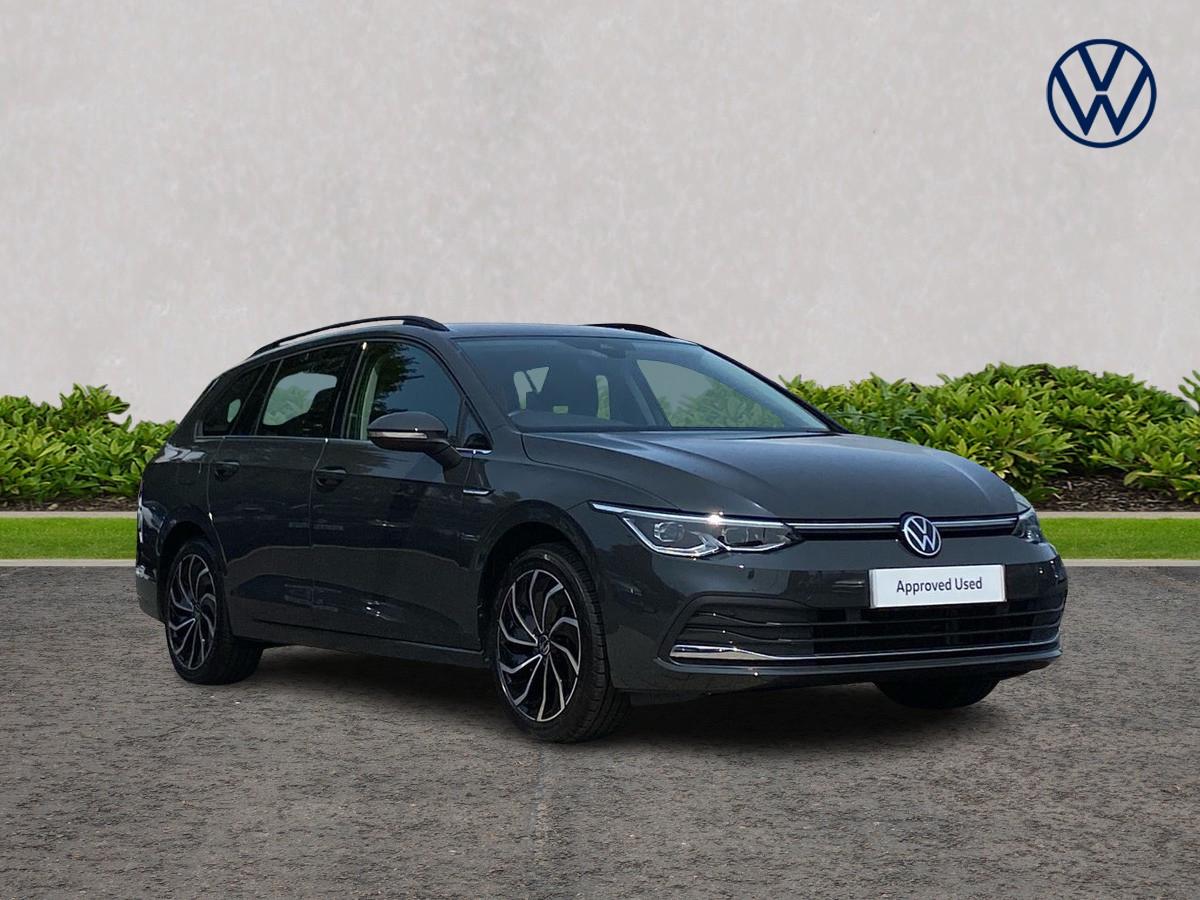 Main listing image - Volkswagen Golf Estate