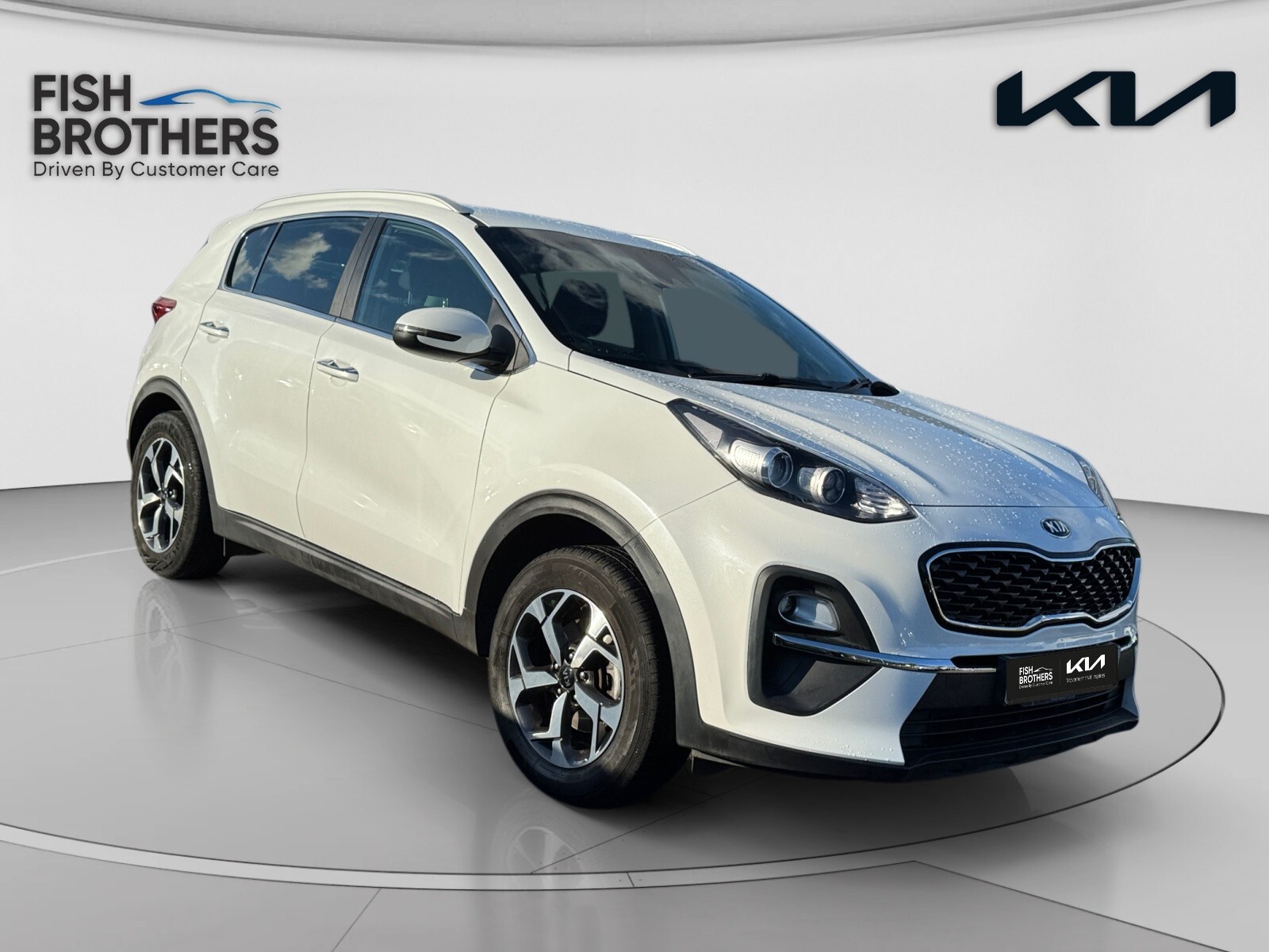Main listing image - Kia Sportage