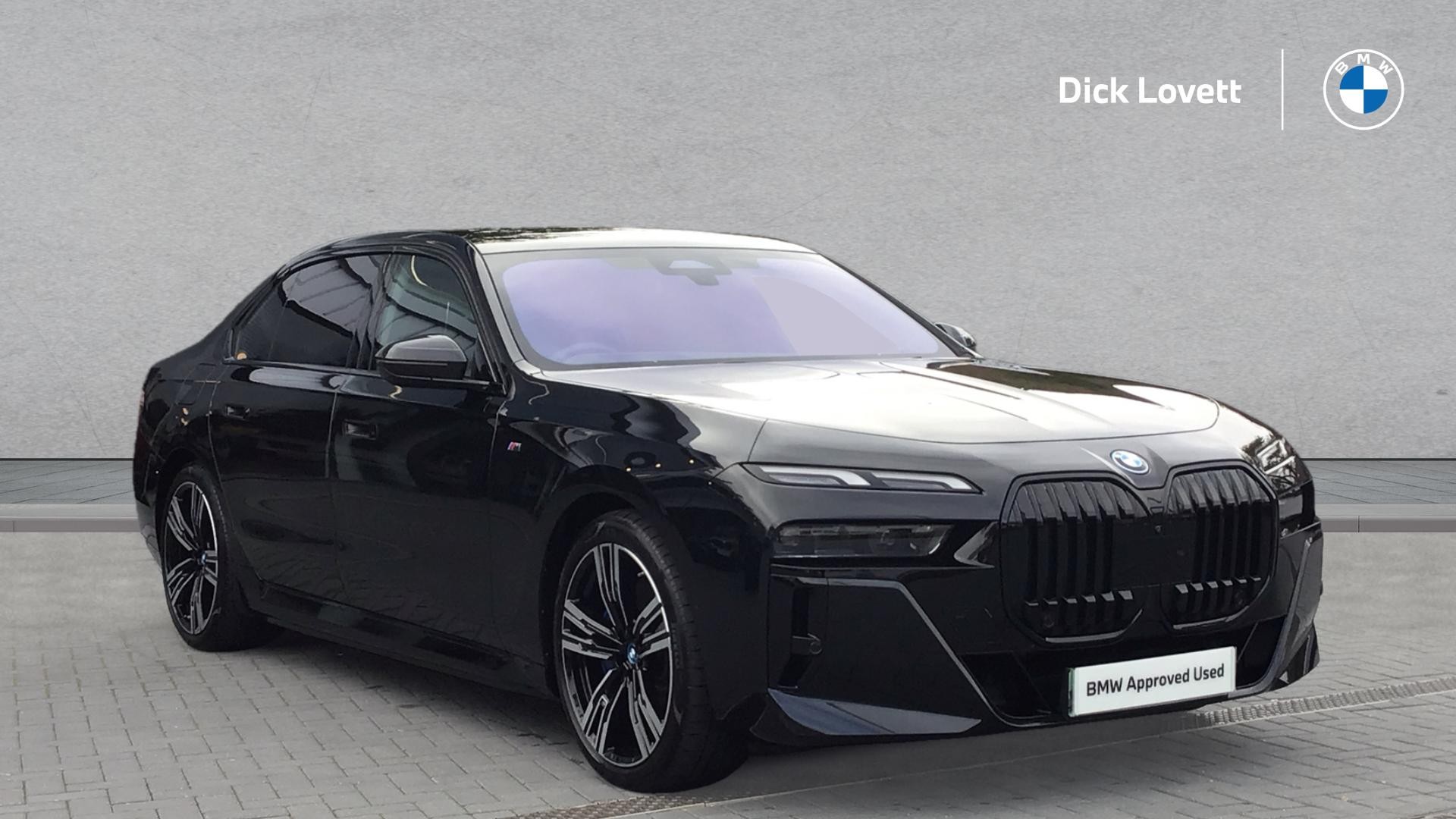 Main listing image - BMW i7