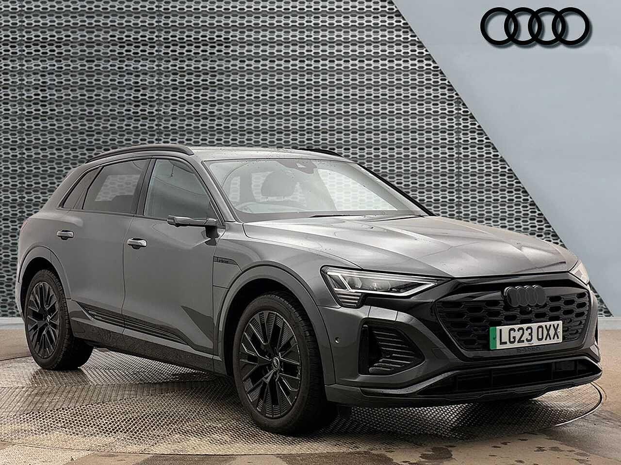 Main listing image - Audi Q8