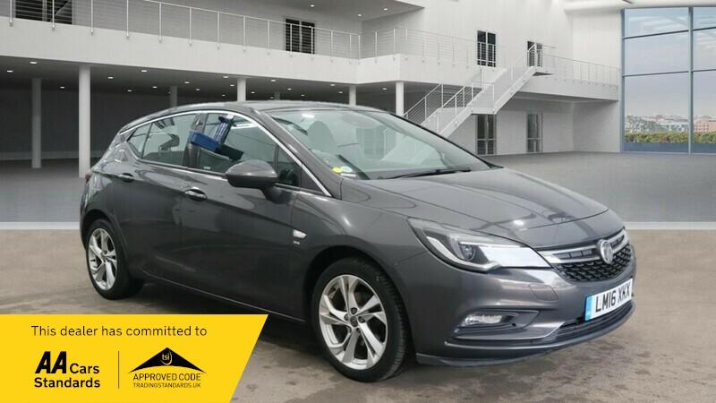 Main listing image - Vauxhall Astra