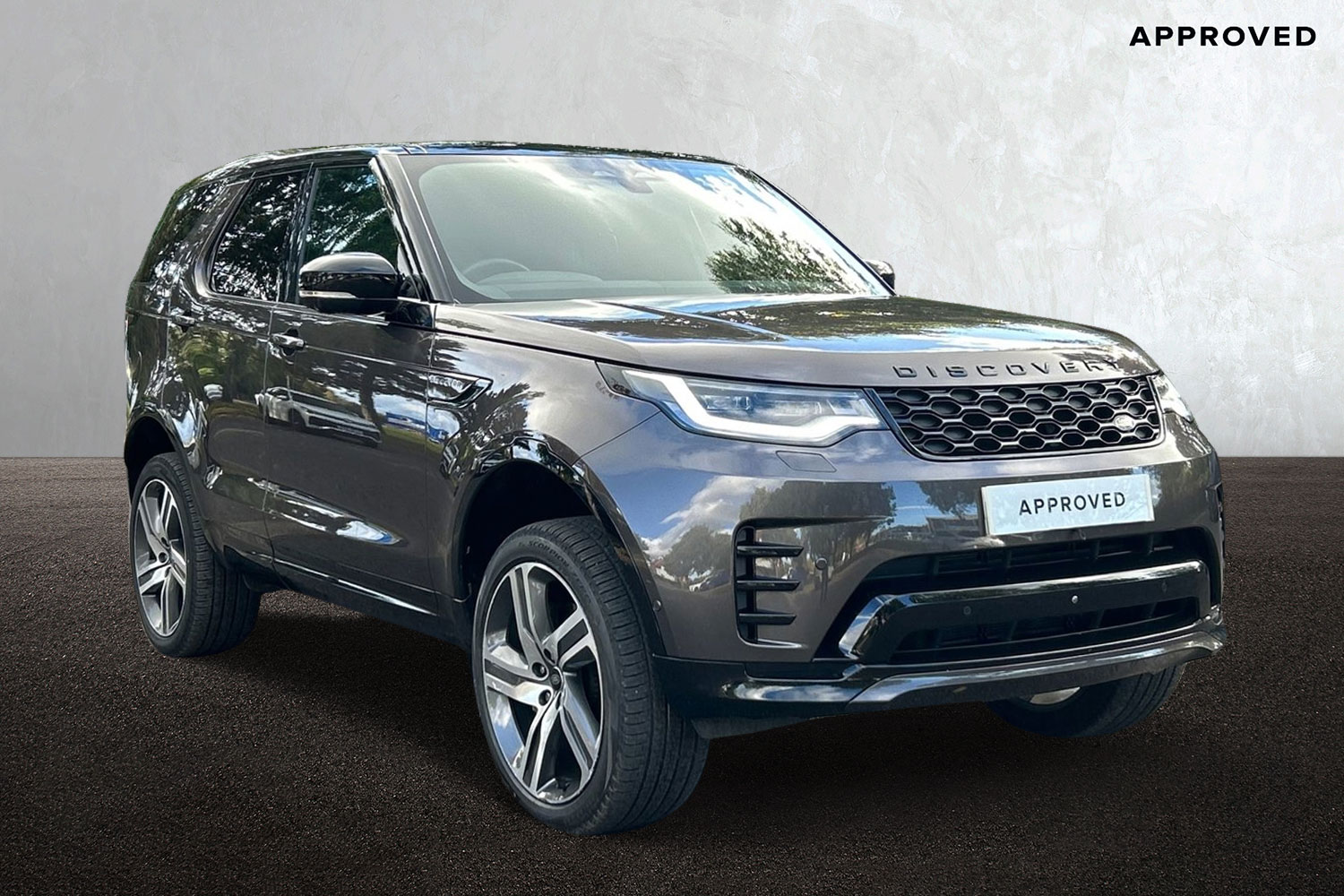Main listing image - Land Rover Discovery