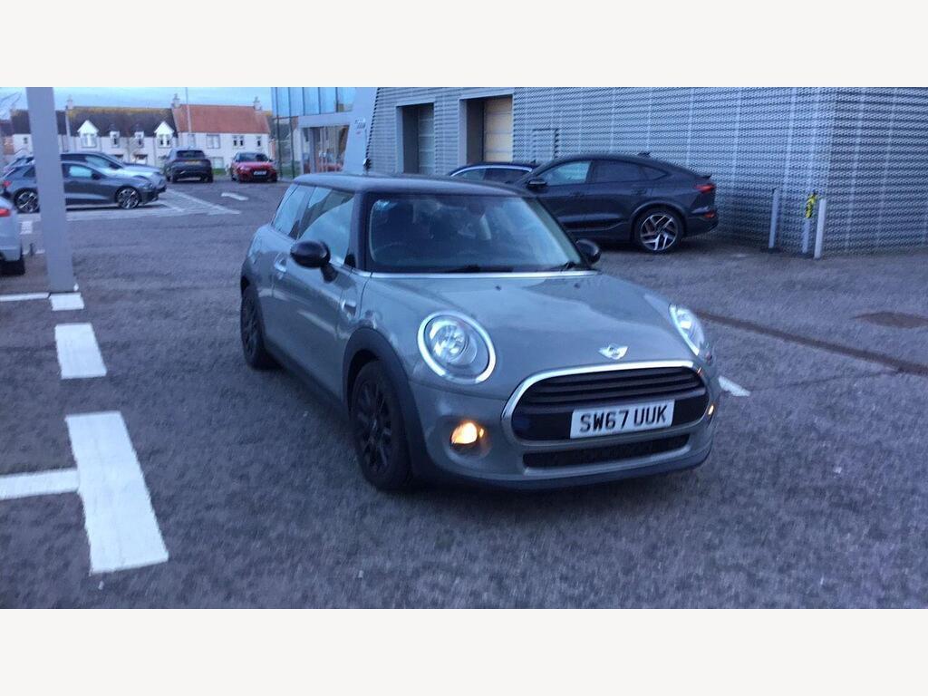 Main listing image - MINI Hatchback