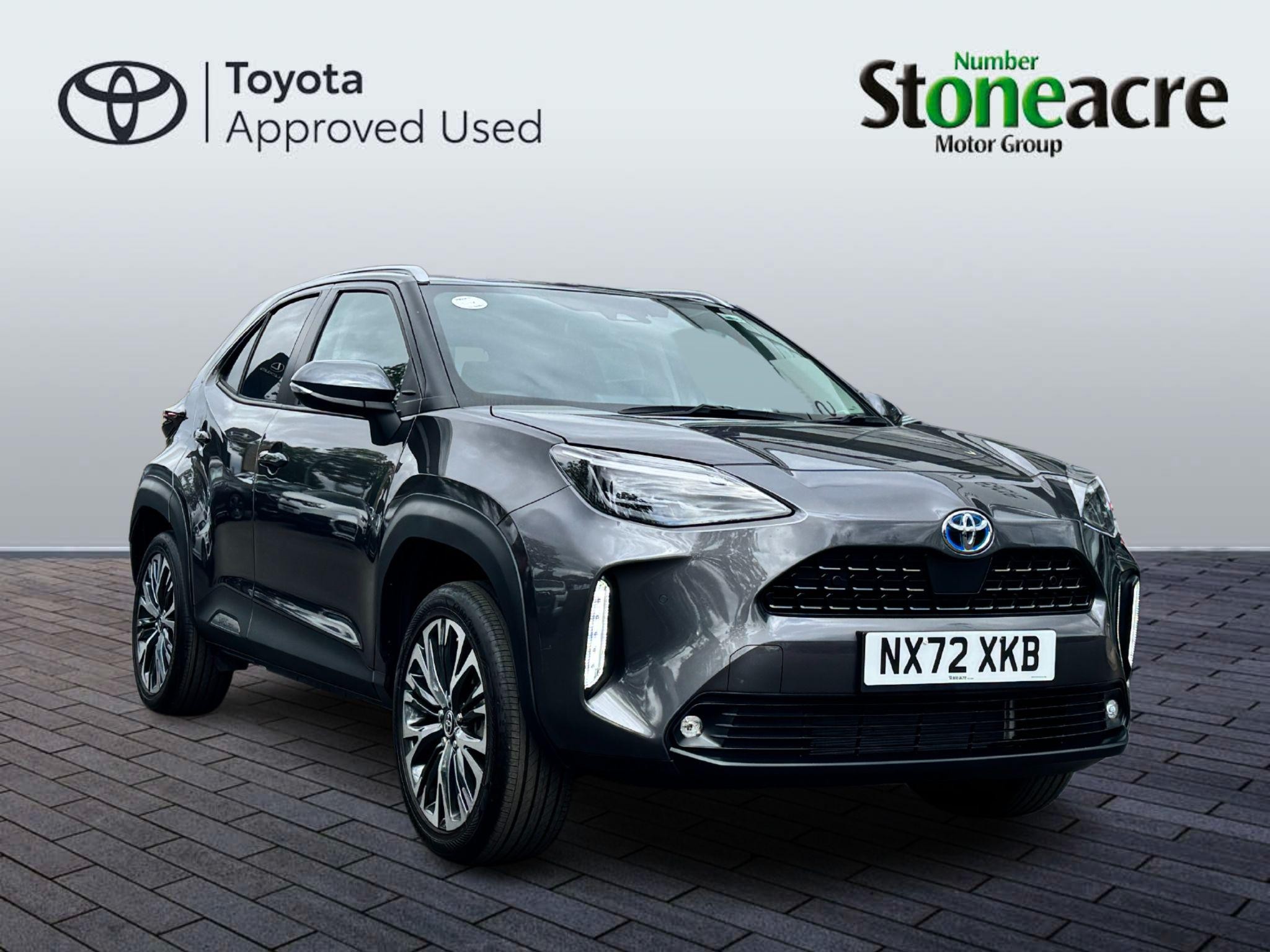 Main listing image - Toyota Yaris Cross