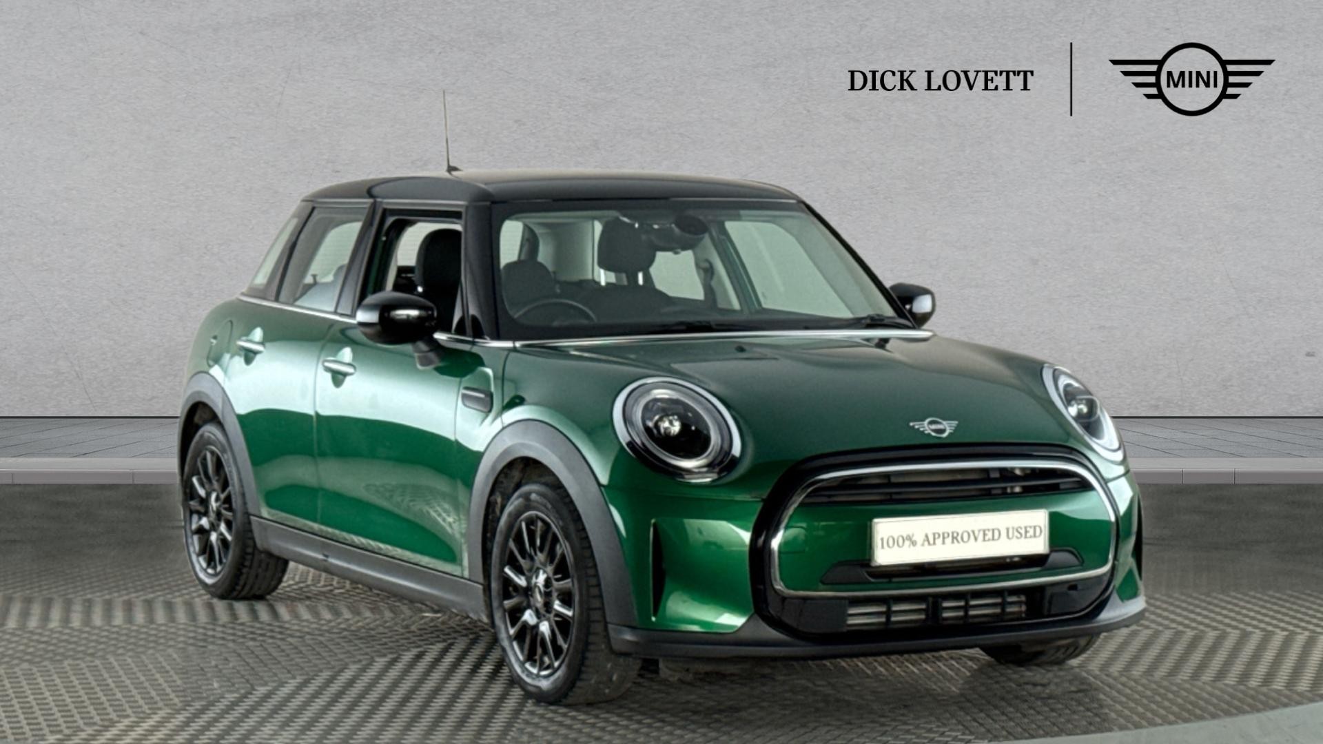 Main listing image - MINI Hatchback 5dr