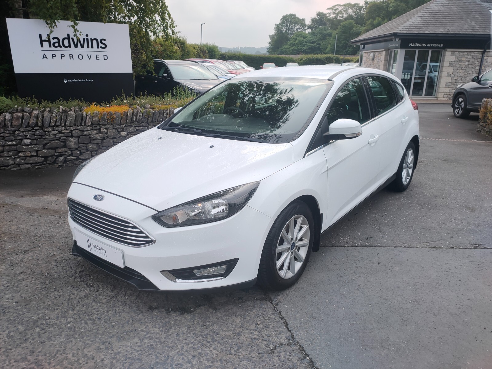 Main listing image - Ford Focus
